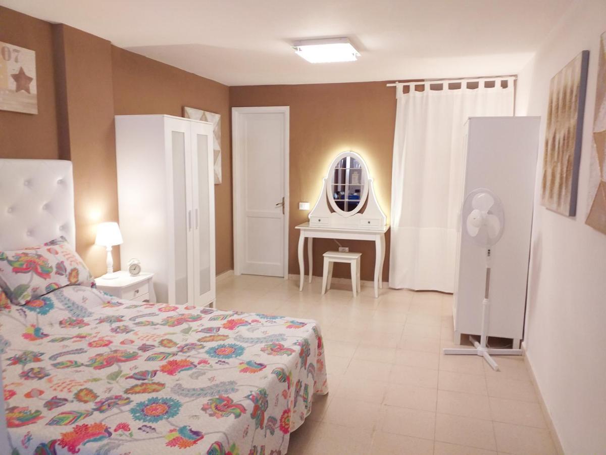 Апартаменти Apartamento Tristana Весіндаріо Екстер'єр фото